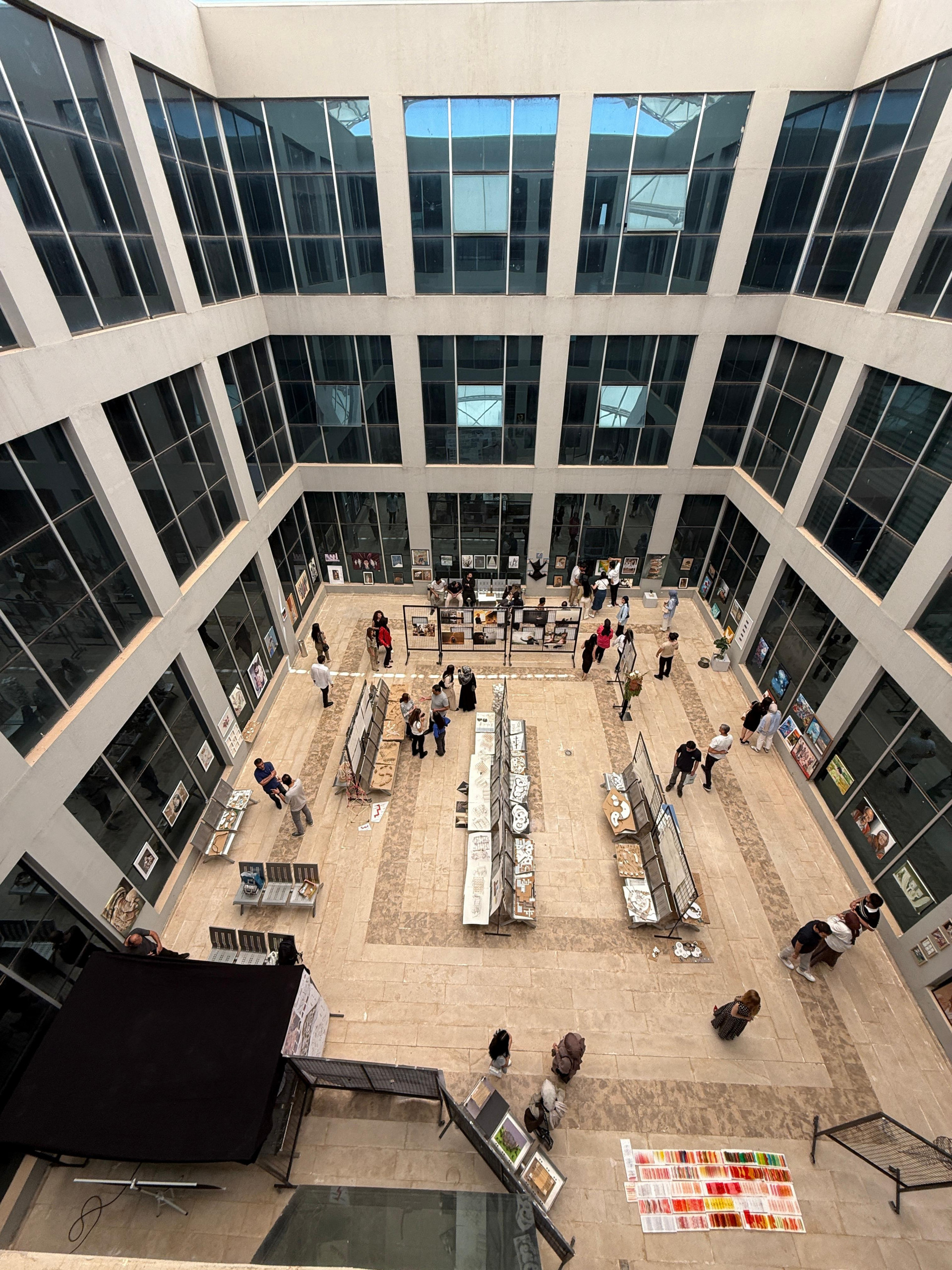 Harran Üniversitesi Güzel Sanatlar Fakültesi 1. Disiplinler Arası Sanat Sergisi